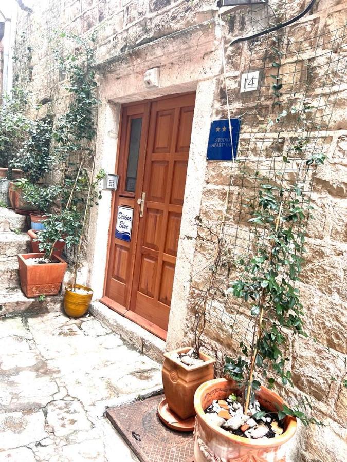 Divina Blue Apartment *